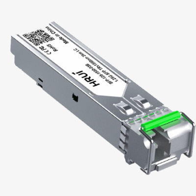 ماژول فیبر نوریHRUIمدل SFP-125-1550-03B ماژول فیبر نوری HRUI مدل SFP-125-1550-03B یکی از محصولات باکیفیت و پرکاربرد در حوزه شبکه و مخابرات است که با طراحی دقیق و استانداردهای بین‌المللی، برای انتقال پایدار داده در فواصل طولانی مورد استفاده قرار می‌گیرد. این ماژول از نوع Single Mode بوده و با طول موج 1550 نانومتر فعالیت می‌کند. سرعت انتقال داده در این مدل برابر با 1.25Gbps است و می‌تواند داده‌ها را تا فاصله تقریبی 3 کیلومتر بدون افت کیفیت منتقل نماید. این ماژول با پشتیبانی از استانداردهای SFP و قابلیت Hot-Pluggable، نصب و راه‌اندازی ساده‌ای داشته و بدون نیاز به خاموش کردن دستگاه قابل استفاده است. همین ویژگی باعث شده که در پروژه‌های حساس که نیاز به پایداری سرویس وجود دارد، انتخابی ایده‌آل باشد. فروشگاه هایک ویژن سیستم این محصول را با گارانتی معتبر و خدمات پس از فروش تخصصی در اختیار کاربران قرار می‌دهد تا مشتریان بتوانند با اطمینان کامل از کیفیت و اصالت کالا، خرید خود را انجام دهند. ویژگی‌های کلیدی SFP-125-1550-03B سرعت انتقال داده تا 1.25 گیگابیت بر ثانیه پشتیبانی از فیبر نوری Single Mode طول موج کاری 1550 نانومتر حداکثر فاصله انتقال تا 3 کیلومتر سازگاری با طیف گسترده‌ای از سوئیچ‌ها و روترها قابلیت Hot-Pluggable برای نصب آسان و بدون وقفه طراحی با مصرف انرژی پایین و دوام بالا کاربردها استفاده در شبکه‌های سازمانی و مراکز داده اتصال پایدار در پروژه‌های نظارتی (IP Camera / NVR) زیرساخت‌های مخابراتی و انتقال دیتا در مسافت‌های طولانی مناسب برای پروژه‌های صنعتی و محیط‌های پرترافیک شبکه ارتقاء پهنای باند و کاهش اختلال در ارتباطات شبکه‌ای مزایا انتقال پایدار و بدون نویز در بستر فیبر نوری سهولت در نصب به دلیل پشتیبانی از Hot-Plug سازگاری با تجهیزات متنوع شبکه از برندهای مختلف افزایش امنیت و پایداری در سیستم‌های نظارتی تحت شبکه طراحی باکیفیت و طول عمر بالا برای استفاده مداوم شرایط گارانتی و خدمات پس از فروش